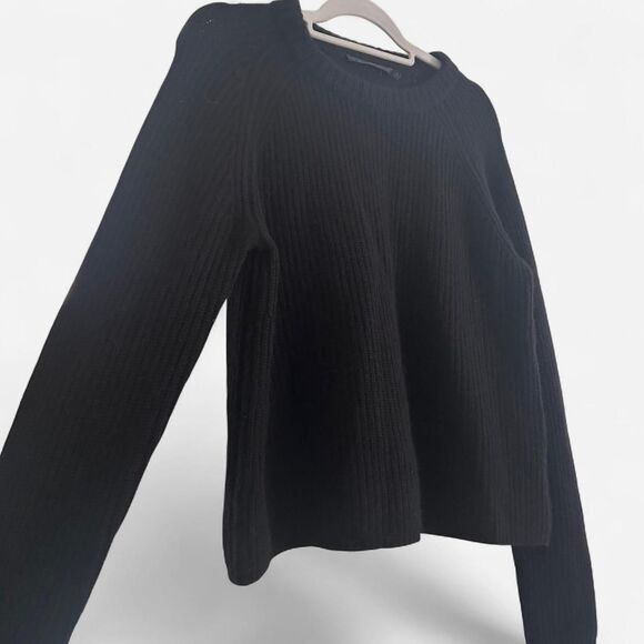 Jenni Kayne Cashmere Fisherman Sweater – Black Minimalist Coastal Luxe medium - Picture 2 of 7